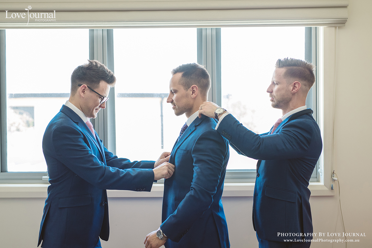 Melbourne-wedding-Photography-at-Poet's-lane-receptions